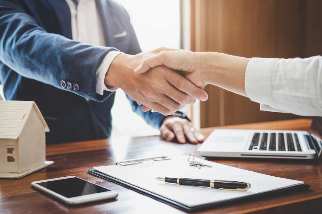 Lavora con l'Agenzia Immobiliare di Torino Valuta Casa